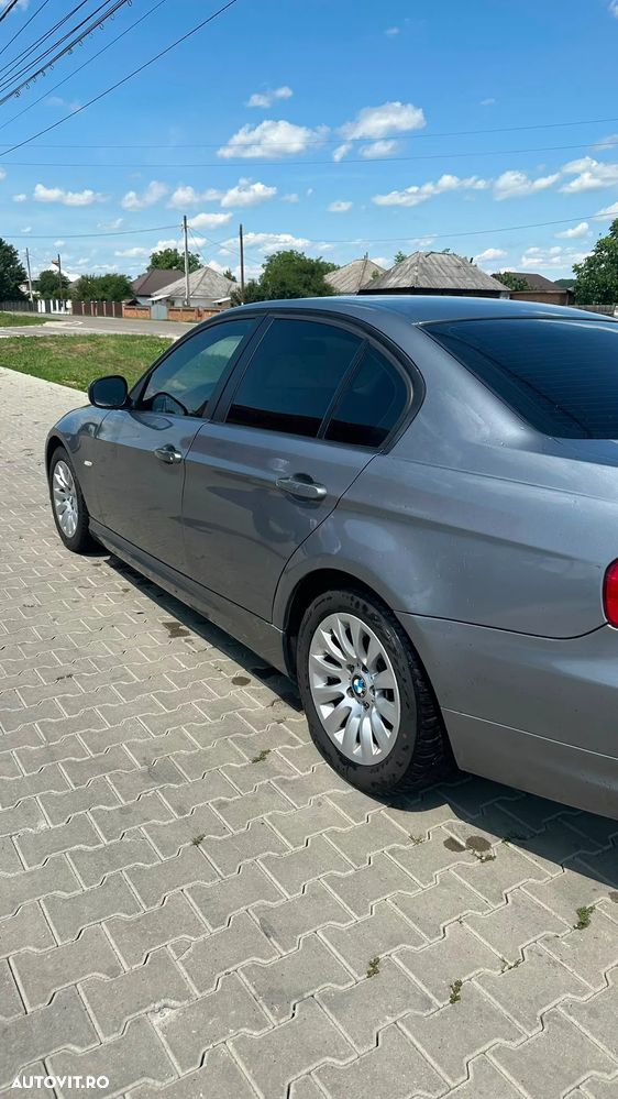 BMW Seria 3 - 8