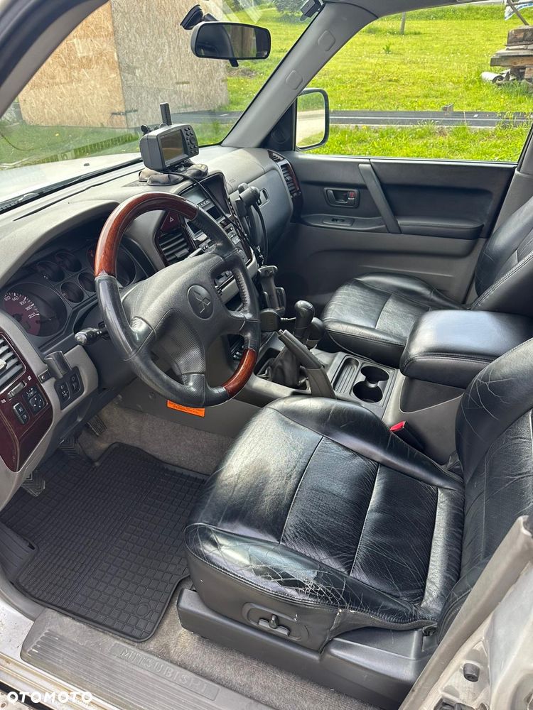 Mitsubishi Pajero 3.2 DID 7os - 5
