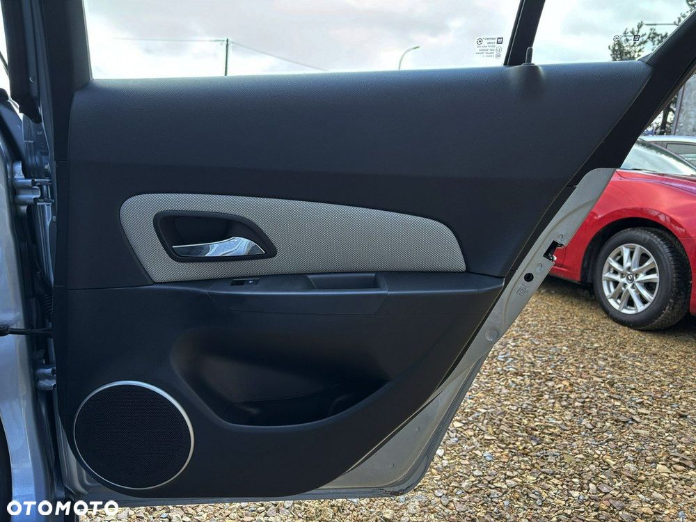 Chevrolet Cruze 2.0 D LT+ - 21