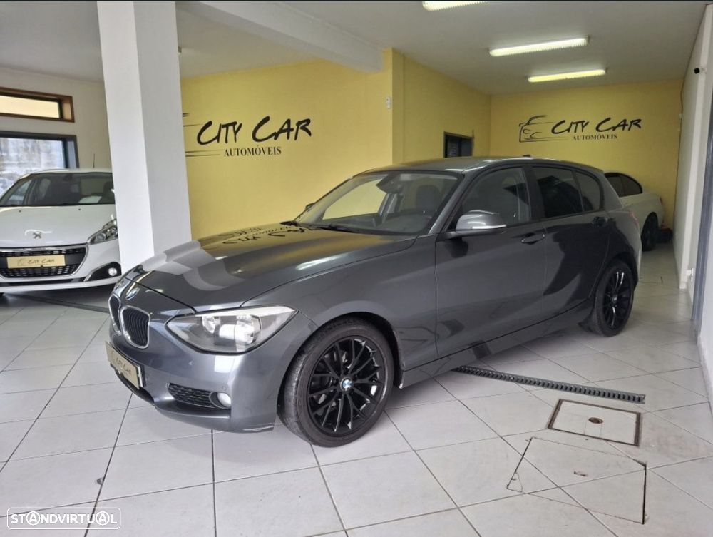 BMW 118 d Aut. Sport Line - 1