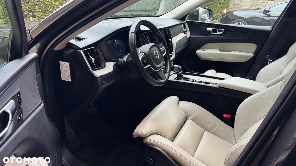 Volvo XC 60 D4 Geartronic Inscription - 19