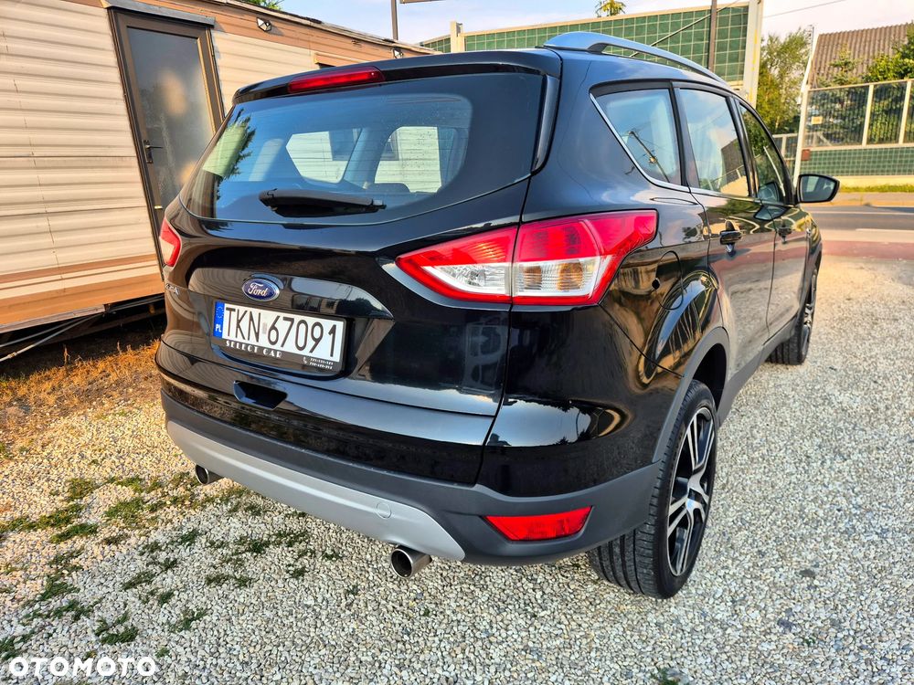 Ford Kuga 2.0 TDCi 4x4 Titanium - 2