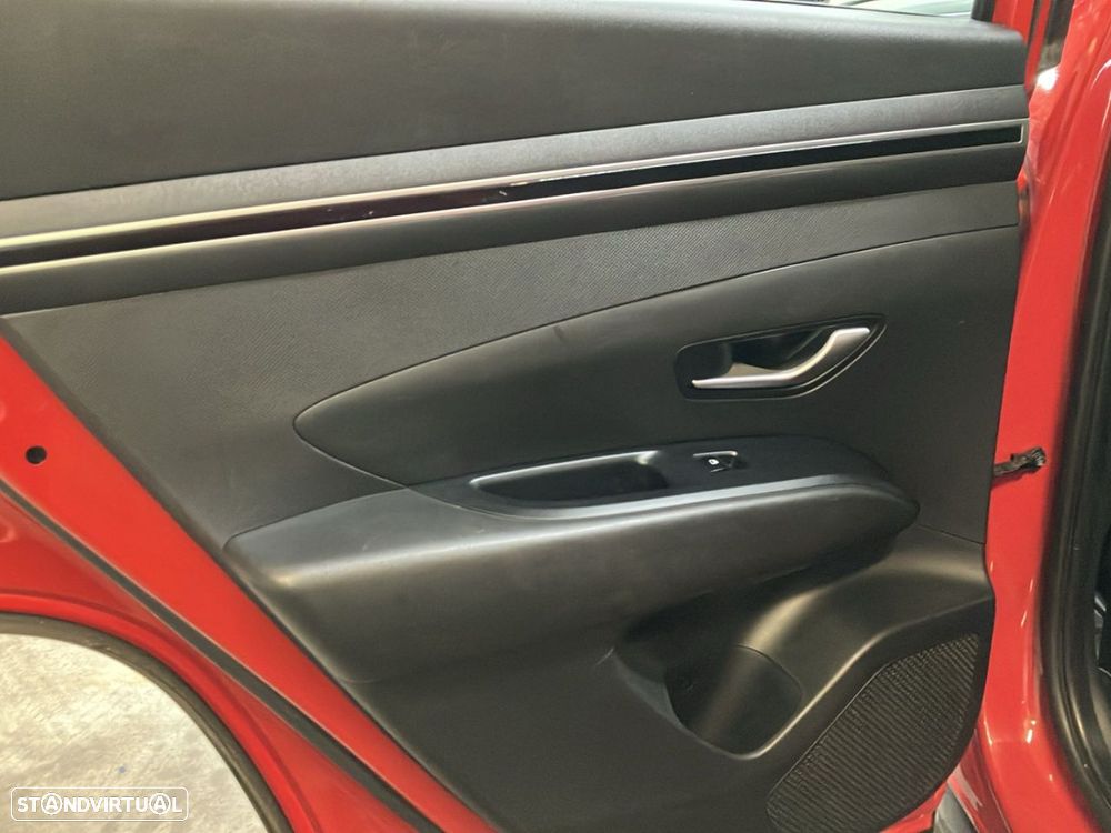 Hyundai Tucson 1.6 CRDi Business - 21