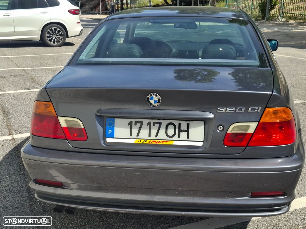 BMW 320 Ci - 4