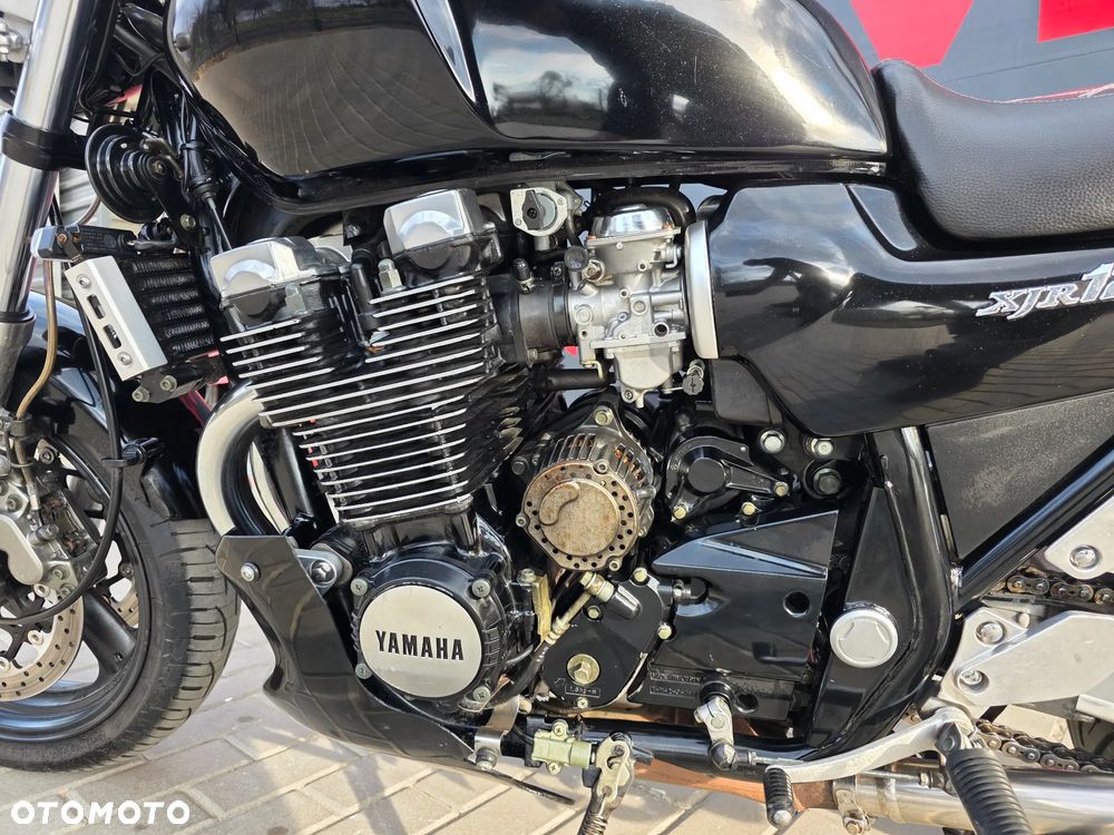 Yamaha XJR - 29