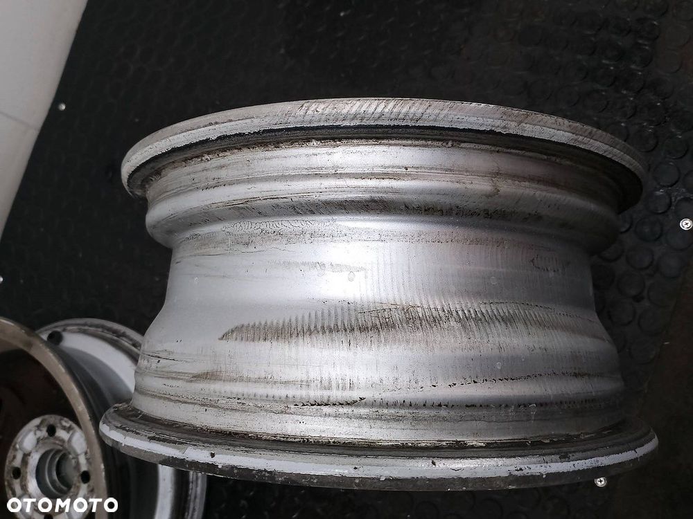 FELGI ALUMINIOWE KOMPLET 13 VW GOLF II 191601025H - 2