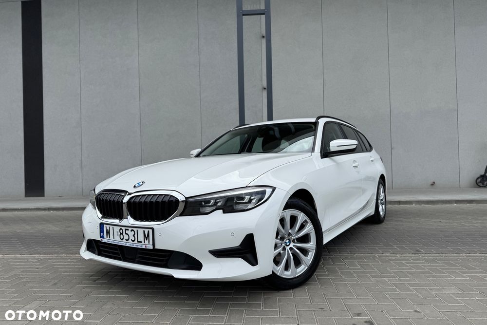 BMW Seria 3 318d mHEV - 5