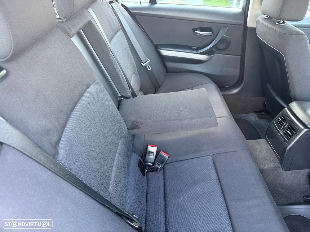 BMW 320 d DPF Edition Fleet - 18