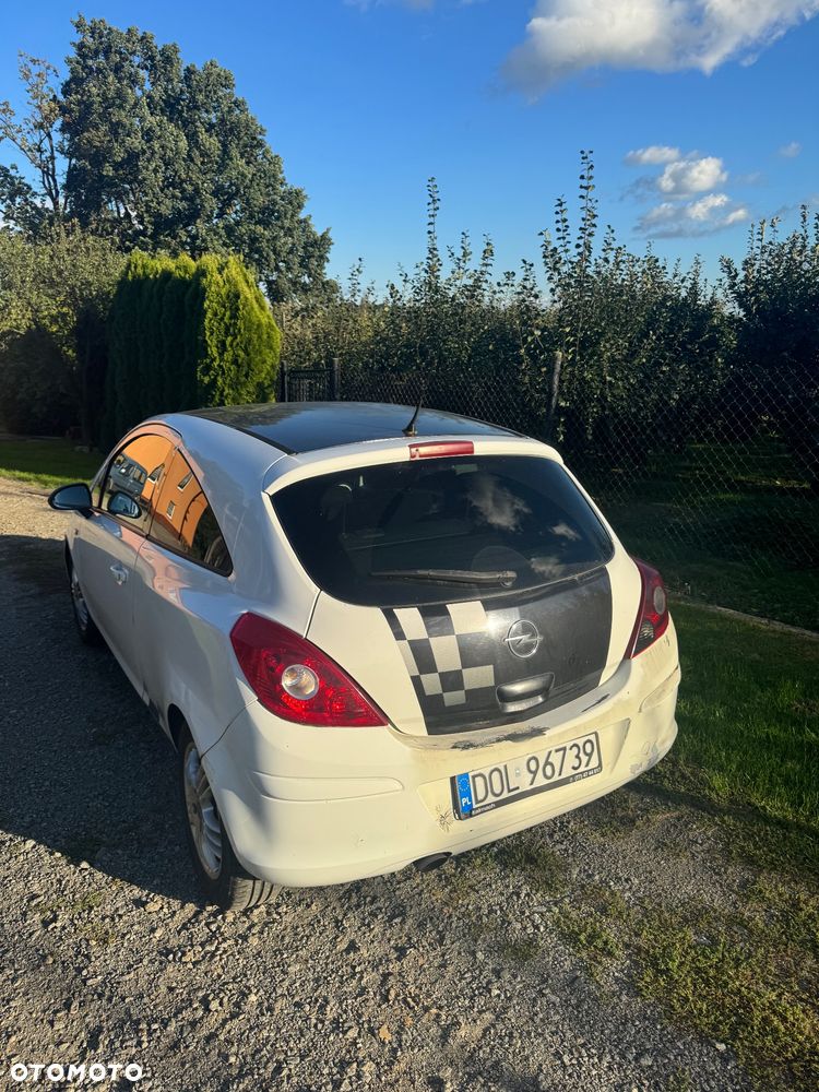 Opel Corsa - 2