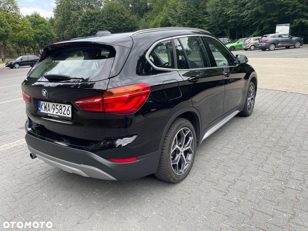 BMW X1 xDrive18d xLine - 5