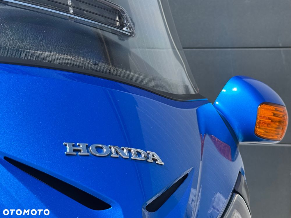 Honda GL - 8