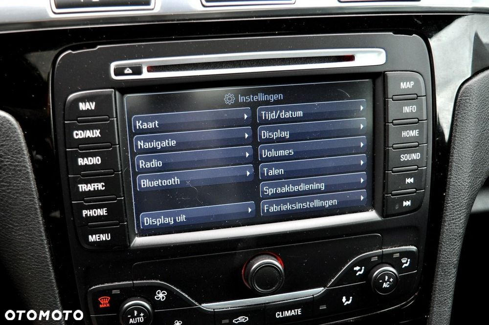 Ford S-Max 2.0 TDCi DPF Titanium - 30