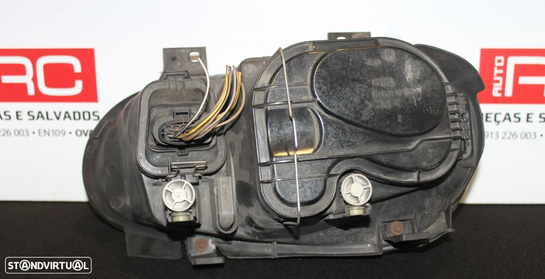Farol Volkswagen Golf IV - 2