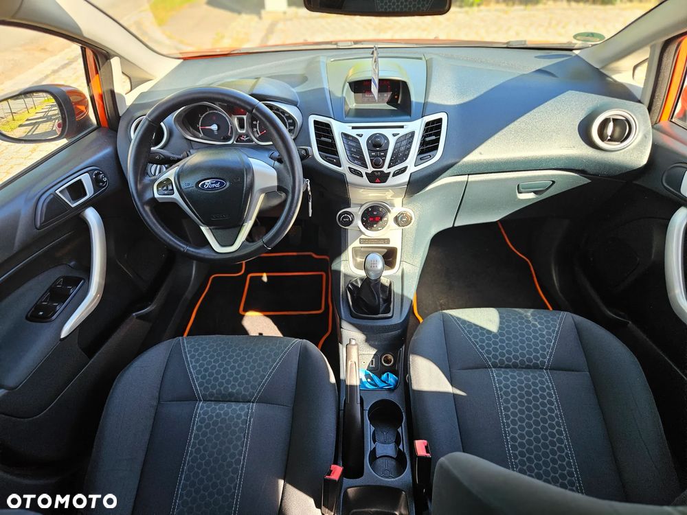 Ford Fiesta 1.25 Titanium EU5 - 8