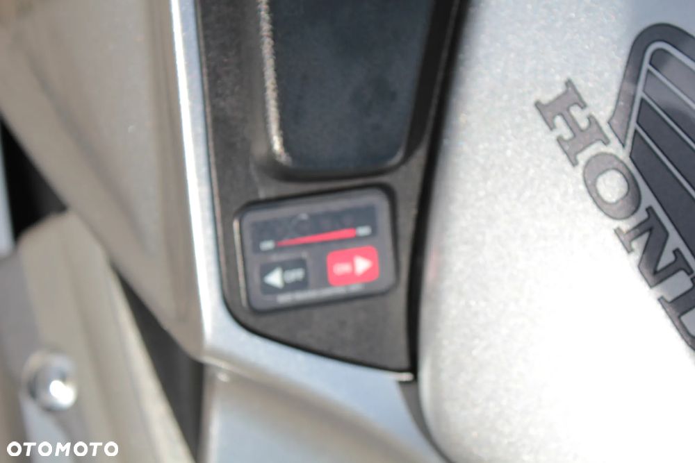 Honda ST - 19