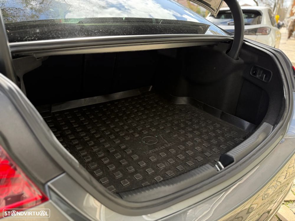 Mercedes-Benz C 220 d Avantgarde - 22