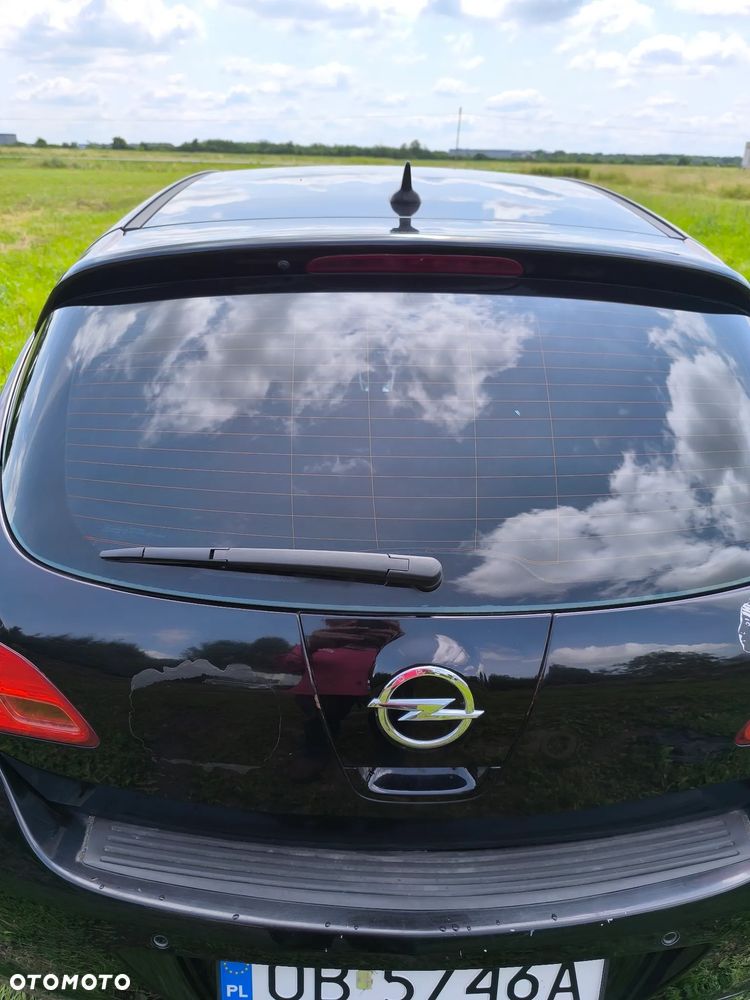Opel Astra 2.0 CDTI Cosmo - 2
