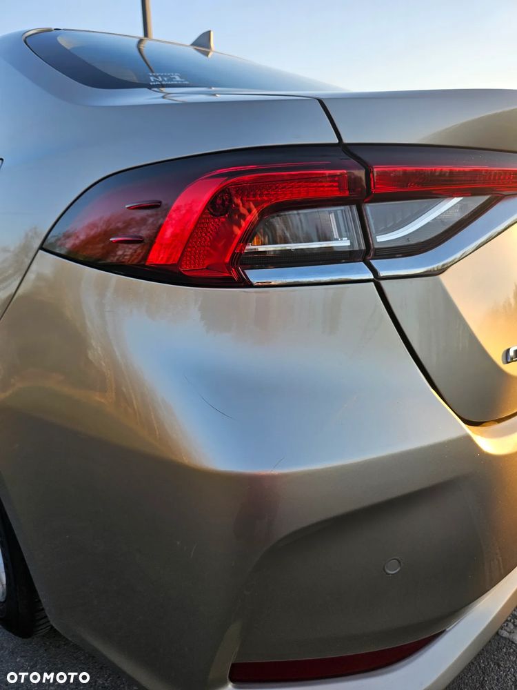 Toyota Corolla - 7