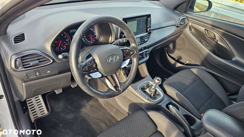 Hyundai i30 N 2.0 T-GDI - 21