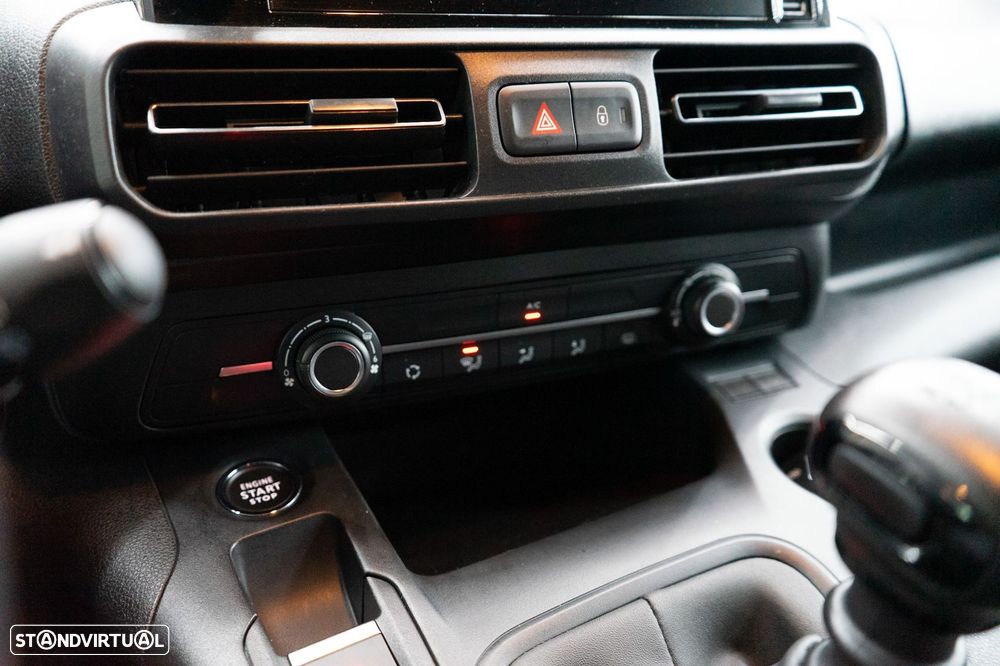 Peugeot Partner FlexCab L2 EHZ S&S Pro - 25