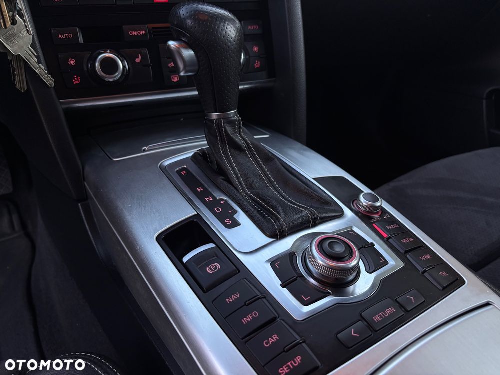 Audi A6 Avant - 15