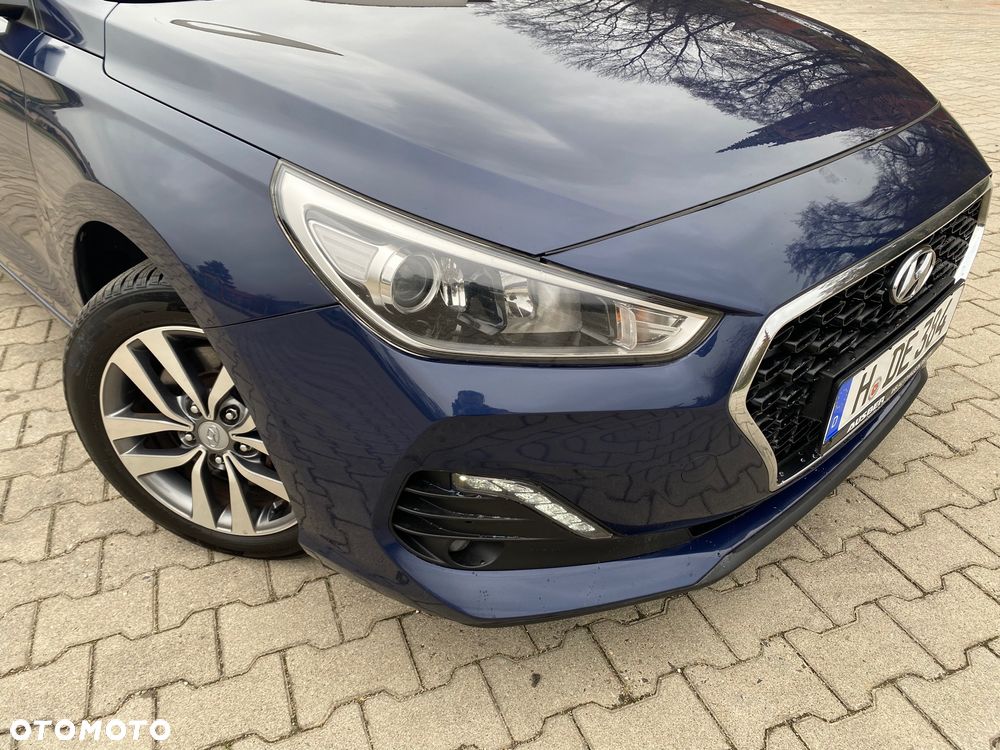 Hyundai i30 1.0 T-GDI Premiere Comfort - 12