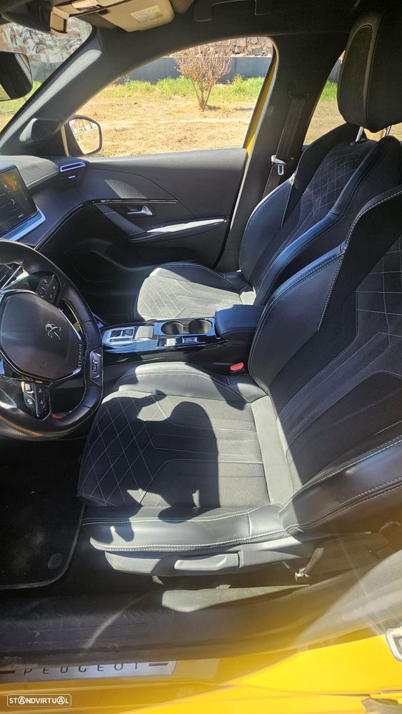 Peugeot e-208 50 kWh GT - 7