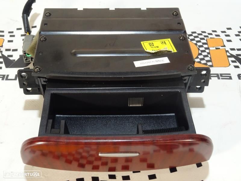 Cinzeiro Frontal Hyundai Santa Fé Ii (Cm)  Cinzeiro Hyundai Santa Fe 2 - 5