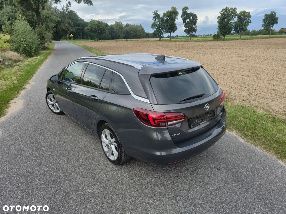 Opel Astra 1.6 CDTI Dynamic - 25