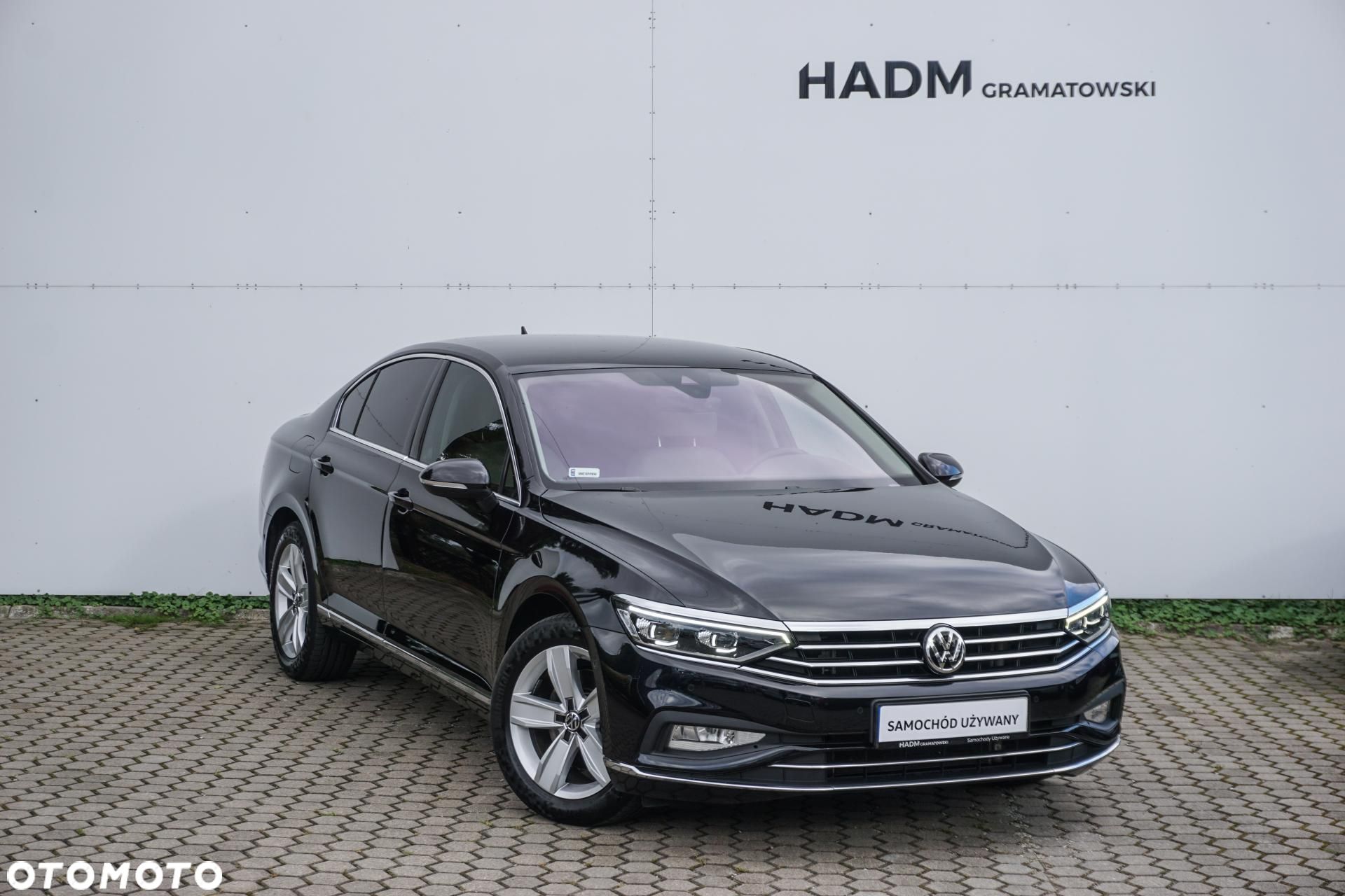 Volkswagen Passat 2.0 TSI Elegance DSG - 1