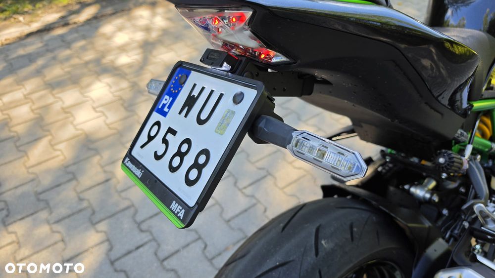 Kawasaki Z 900 - 15