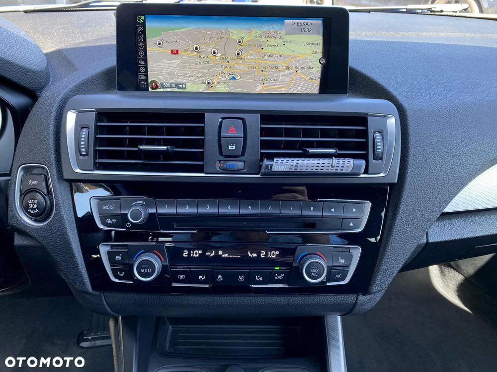 BMW Seria 1 M135i xDrive - 32
