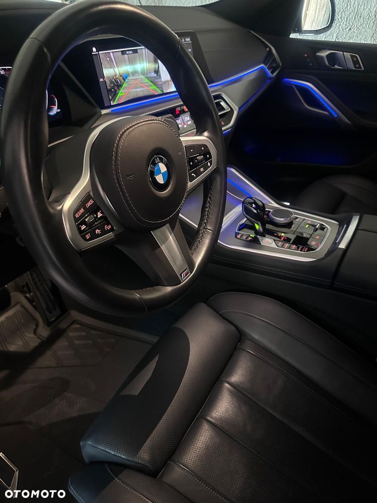 BMW X6 xDrive40d mHEV - 14