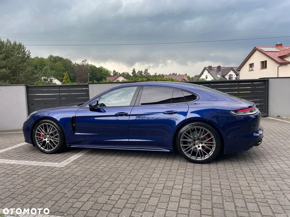 Porsche Panamera GTS - 12