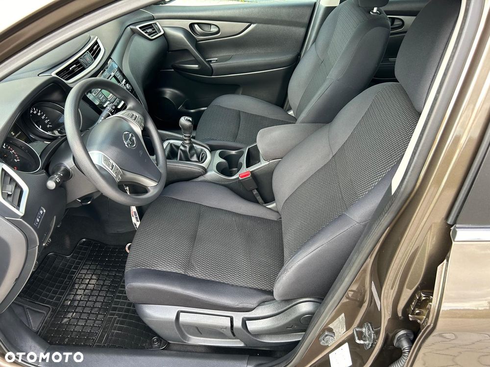 Nissan Qashqai - 14