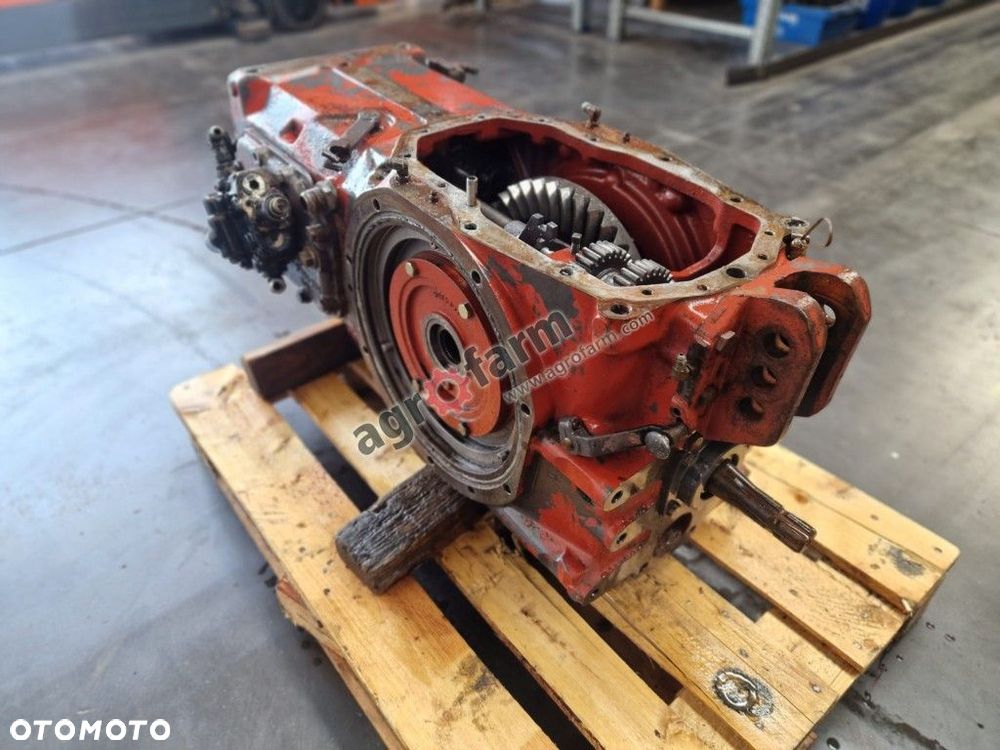 Tylny most Massey Ferguson 6170, 6180, 6190, 6130 - 3