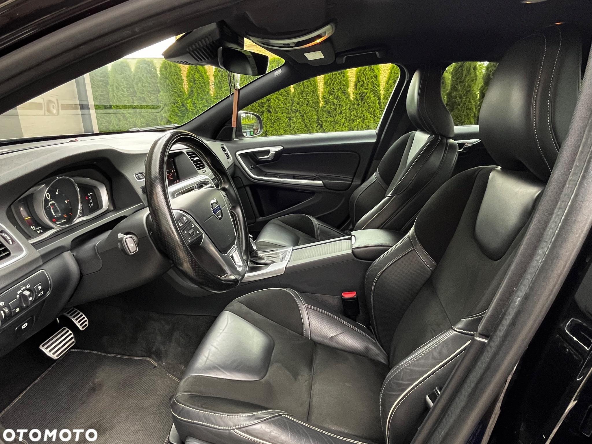 Volvo S60 D4 Drive-E R-Design Momentum - 23