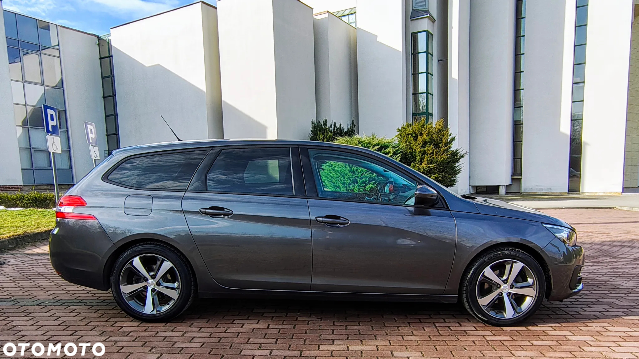 Peugeot 308 1.5 BlueHDi GT S&S EAT8 - 4