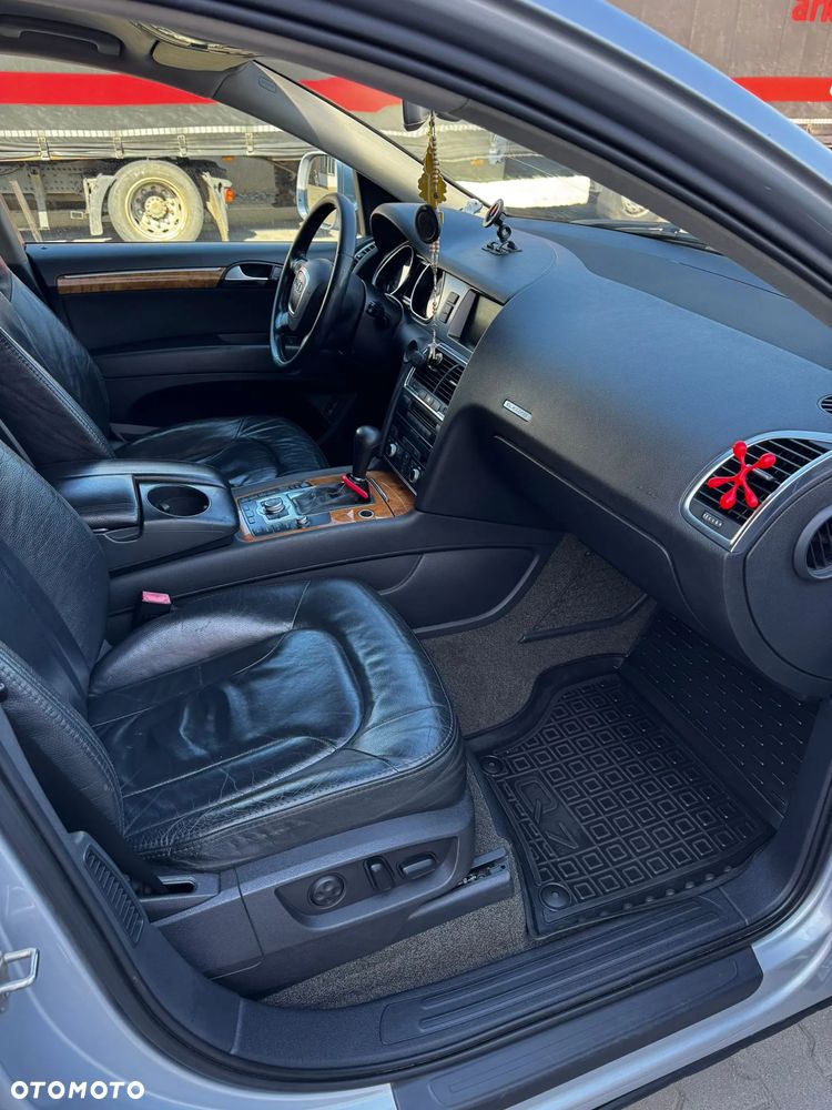 Audi Q7 3.0 TDI Quattro Tiptronic - 9