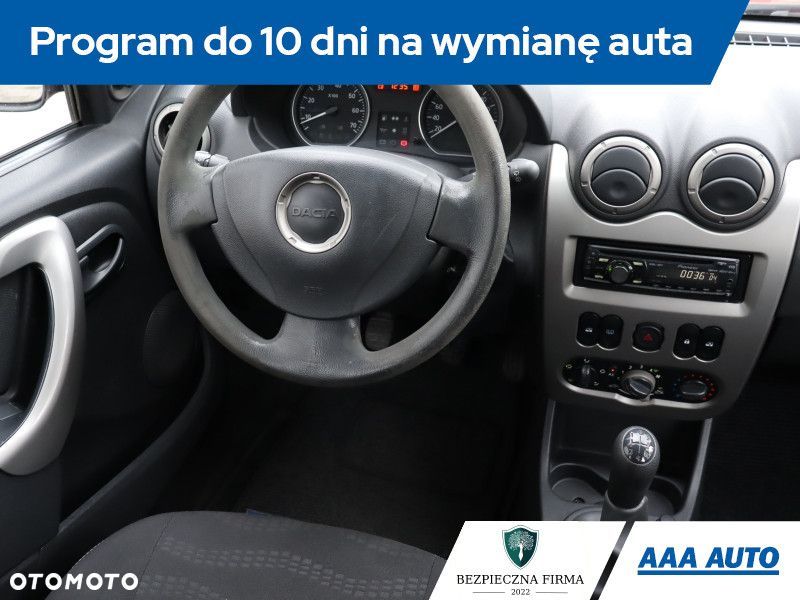 Dacia Sandero - 8