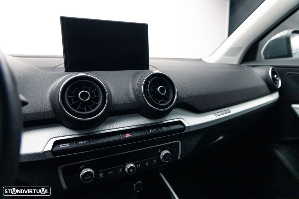 Audi Q2 1.6 TDI S tronic - 32