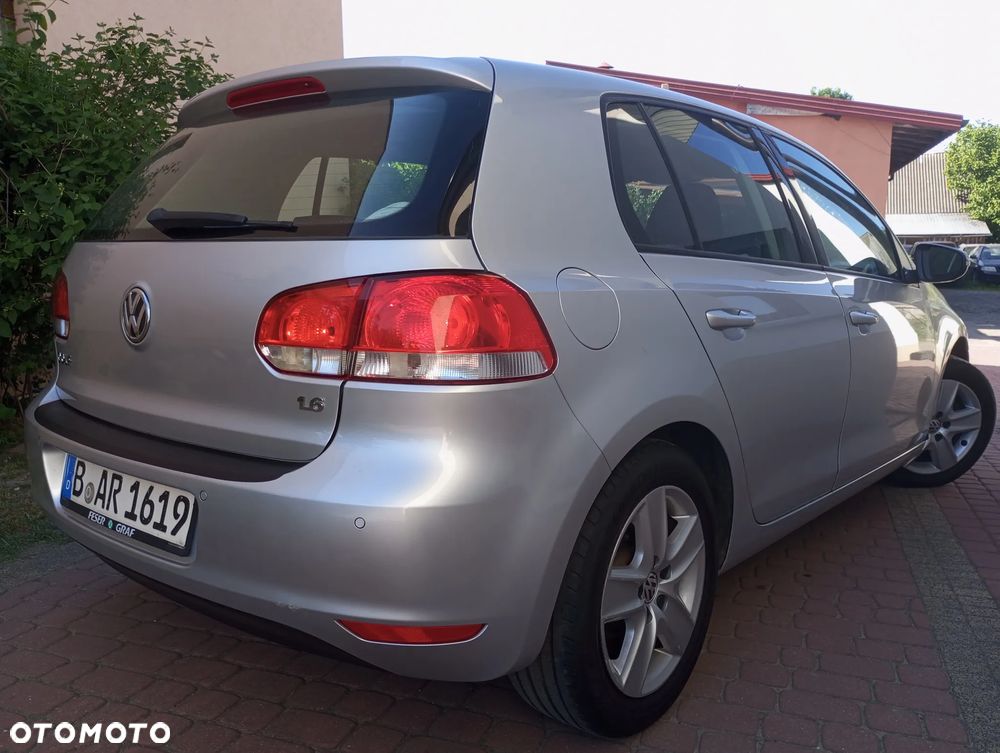 Volkswagen Golf - 3