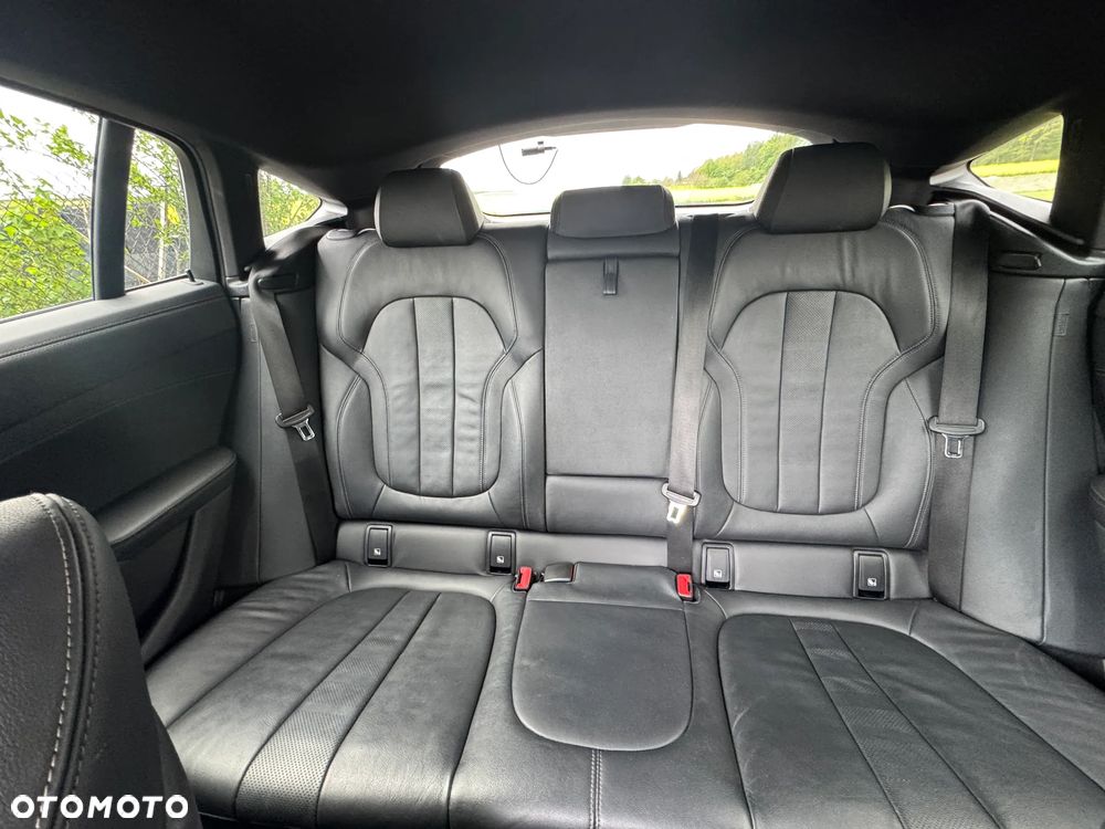BMW X6 - 18