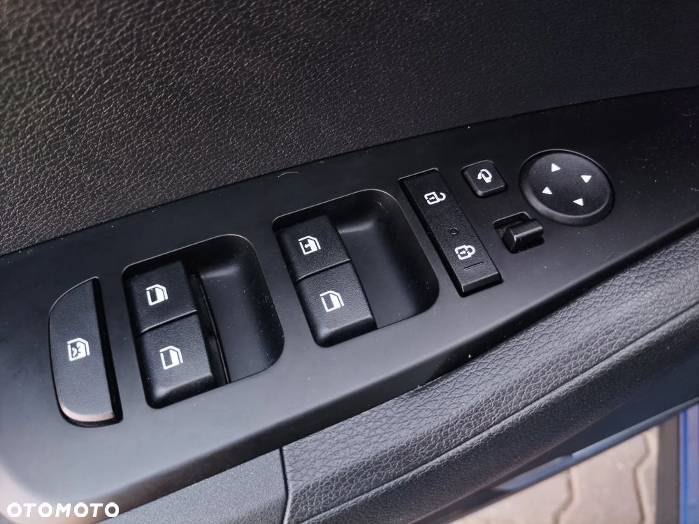 Kia Sportage - 10