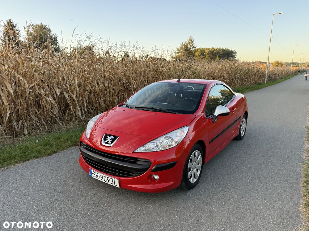 Peugeot 207 Cc 2007 photo 2