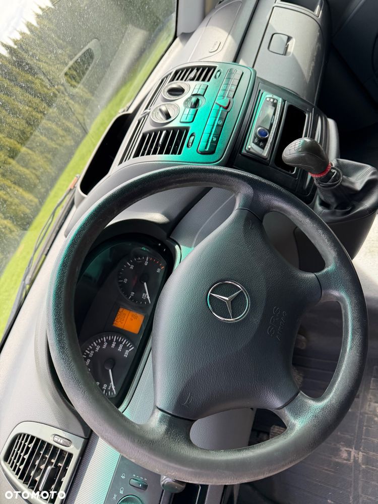 Mercedes-Benz Vito - 9
