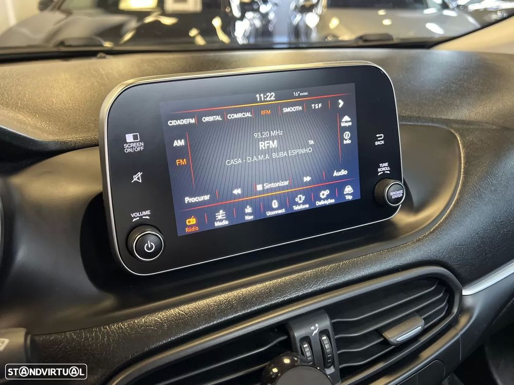 Fiat Tipo Station Wagon 1.3 M-Jet Lounge Tech - 11