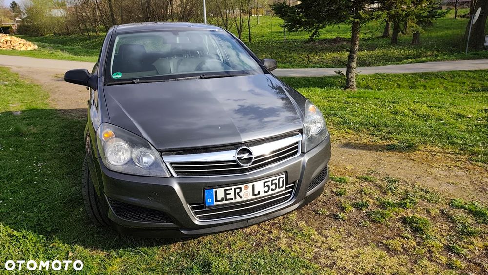 Opel Astra 1.6 Active - 1