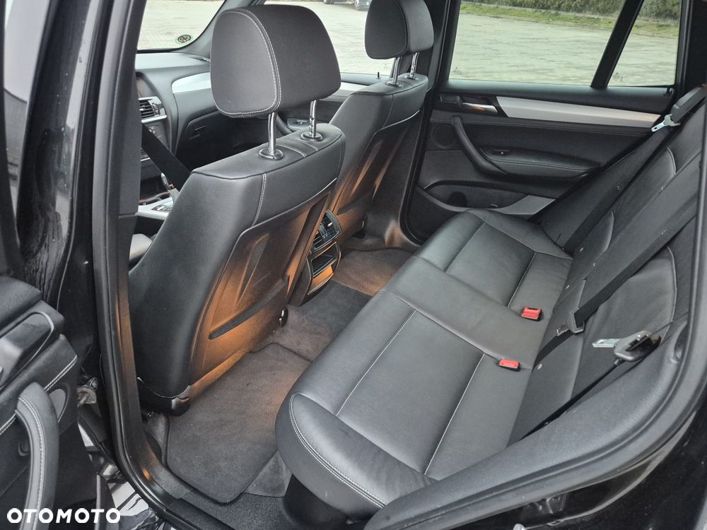 BMW X3 xDrive20d - 12