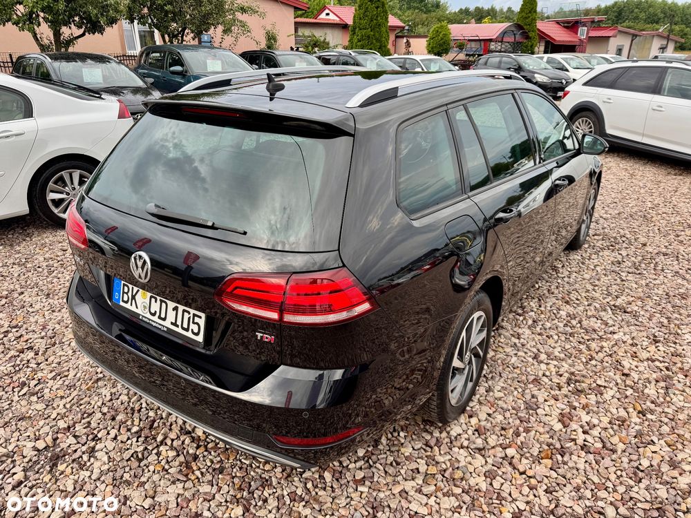 Volkswagen Golf 1.6 TDI Sound - 22